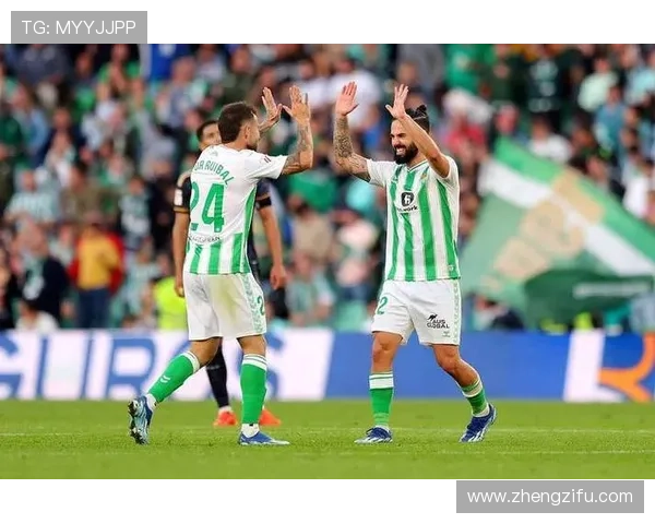 贝蒂斯中场组织表现稳健，近期比赛控球调度效率持续提升