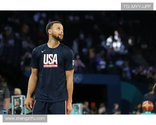 库里利用挡拆拉开空间提升三分效率，明显优于过去赛季表现